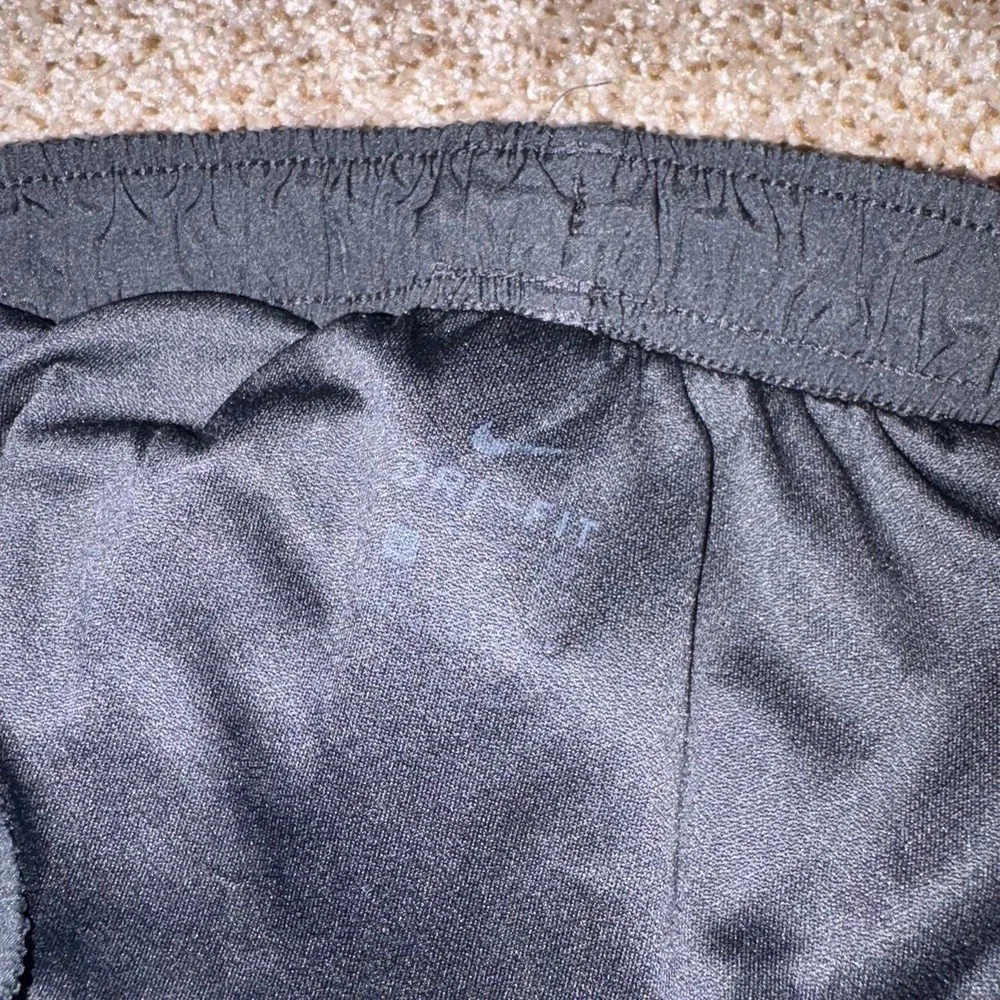 Nike Women's black running shorts large